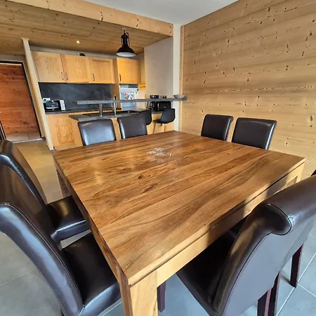 Neuf Lumineux, 250m Pistes, Balcon, Animaux Admis - Fr-1-811-23 *